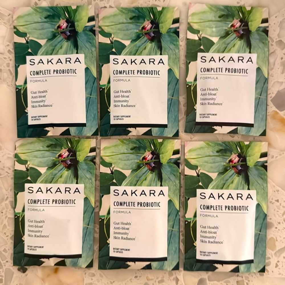 Set of 6 Sakara Complete Probiotic travel packs